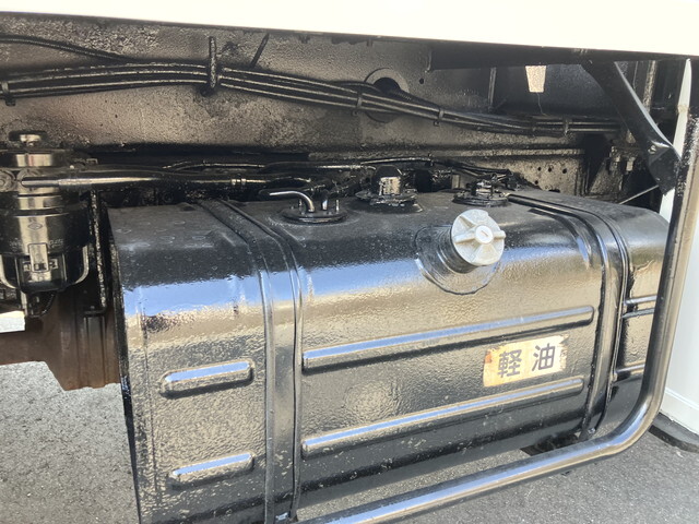 日野デュトロ穴掘建柱車小型（2t・3t）[写真11]