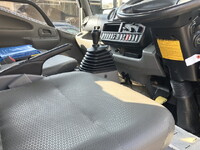 日野デュトロ穴掘建柱車小型（2t・3t）[写真19]