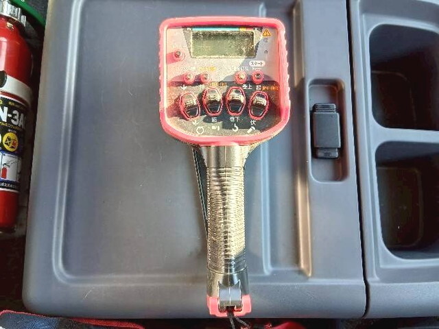 いすゞフォワードクレーン4段増トン（6t・8t）[写真24]