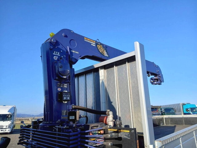 いすゞフォワードクレーン4段増トン（6t・8t）[写真29]