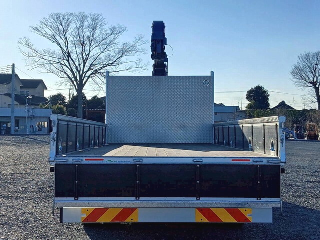 いすゞフォワードクレーン4段増トン（6t・8t）[写真09]