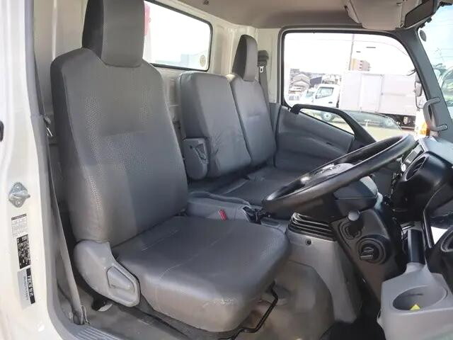 トヨタダイナクレーン3段小型（2t・3t）[写真28]