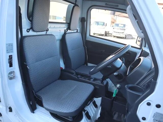 その他のメーカーその他の車種冷凍車（冷蔵車）小型（2t・3t）[写真28]