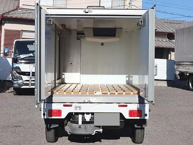 その他のメーカーその他の車種冷凍車（冷蔵車）小型（2t・3t）[写真08]