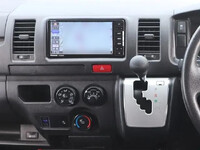 トヨタハイエースバン小型（2t・3t）[写真36]