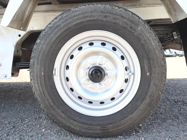 トヨタライトエース平ボディ小型（2t・3t）[写真22]