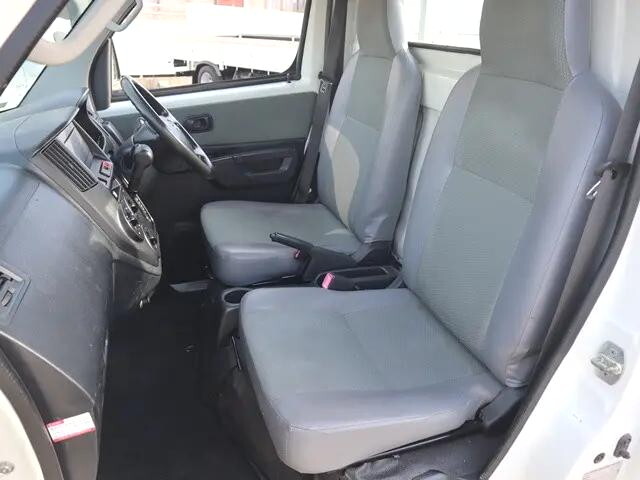 トヨタライトエース平ボディ小型（2t・3t）[写真29]