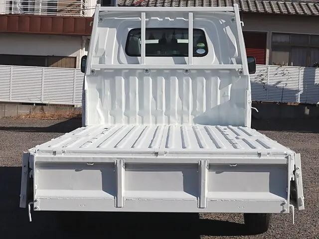 トヨタライトエース平ボディ小型（2t・3t）[写真08]