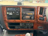 いすゞギガアルミウイング大型（10t）[写真23]