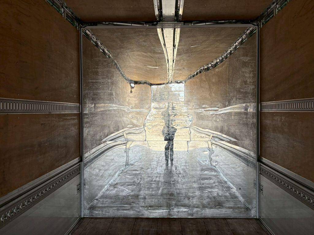 いすゞギガアルミウイング大型（10t）[写真07]