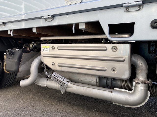 日産アトラス平ボディ小型（2t・3t）[写真10]