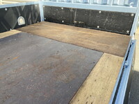 日産アトラス平ボディ小型（2t・3t）[写真22]