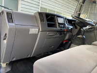 いすゞエルフアルミバン小型（2t・3t）[写真20]