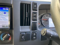 いすゞエルフアルミバン小型（2t・3t）[写真36]