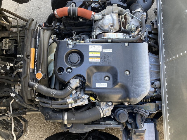 いすゞエルフアルミバン小型（2t・3t）[写真07]