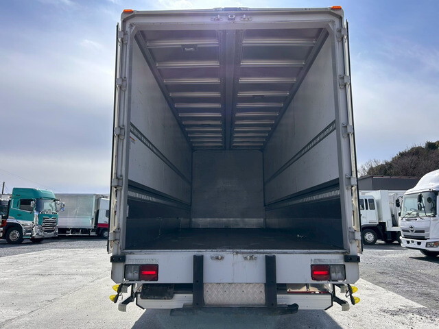 日野レンジャーアルミウイング中型（4t）[写真12]