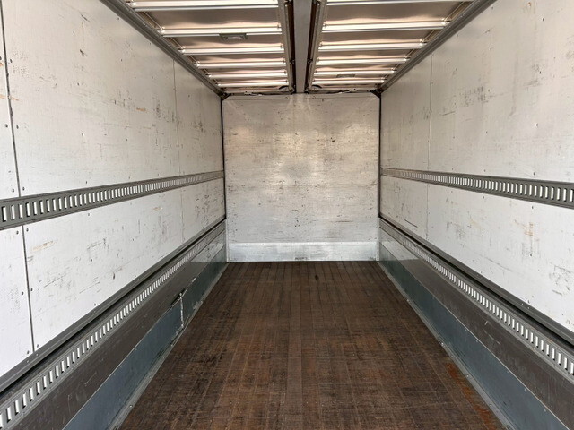 日野レンジャーアルミウイング中型（4t）[写真14]