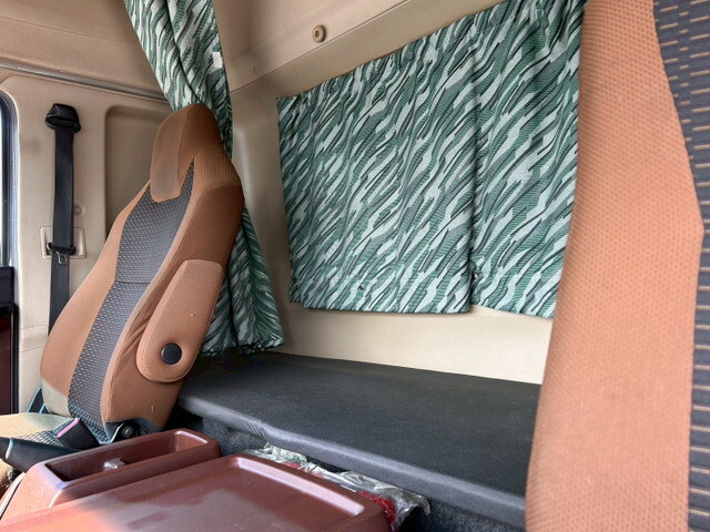 日野レンジャーアルミウイング中型（4t）[写真18]