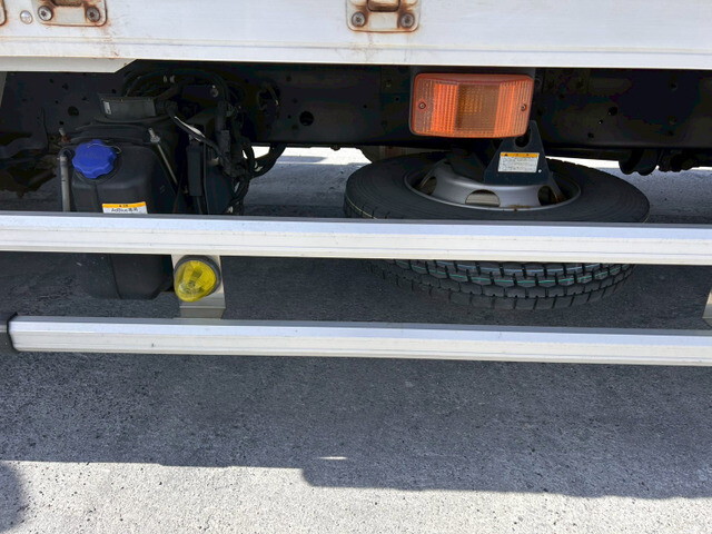 日野レンジャーアルミウイング中型（4t）[写真36]