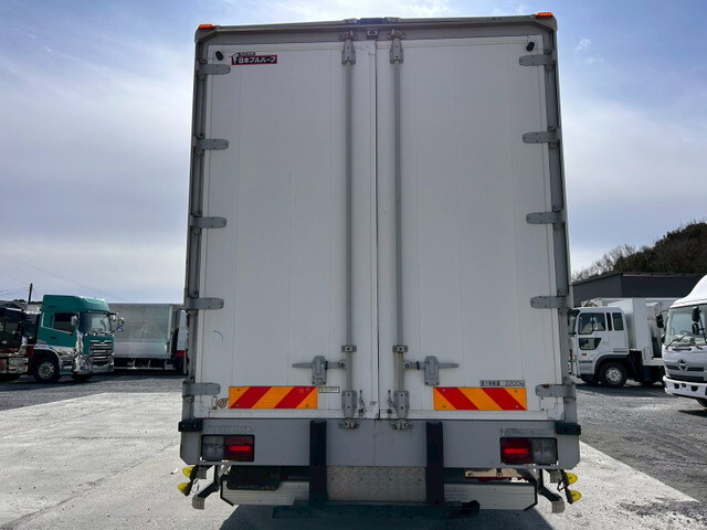 日野レンジャーアルミウイング中型（4t）[写真04]