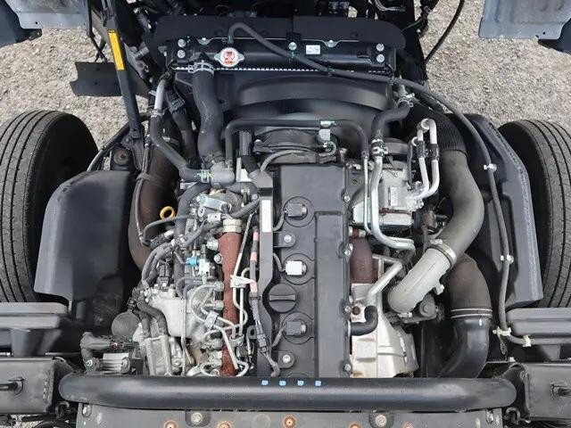 トヨタトヨエース平ボディ小型（2t・3t）[写真13]