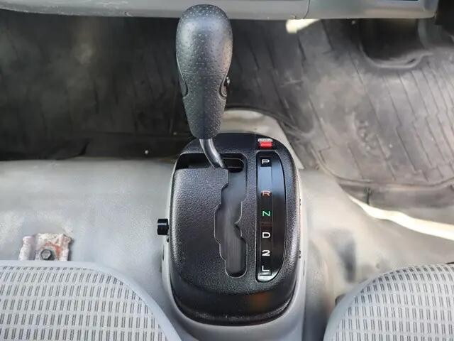 トヨタトヨエース平ボディ小型（2t・3t）[写真30]