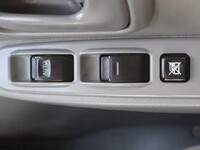 トヨタトヨエース平ボディ小型（2t・3t）[写真34]