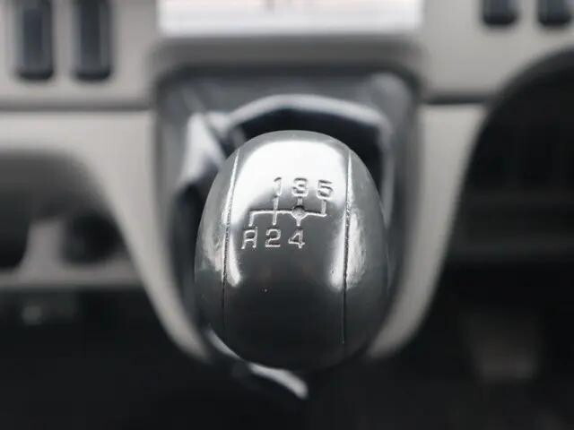 日産アトラスセーフティローダー小型（2t・3t）[写真33]