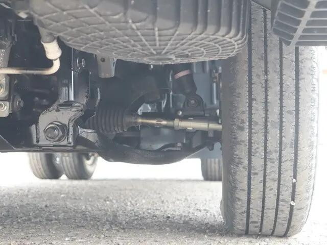 いすゞエルフ平ボディ小型（2t・3t）[写真20]