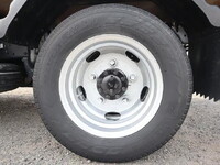 いすゞエルフ平ボディ小型（2t・3t）[写真23]