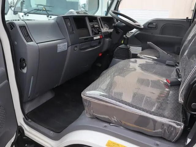 いすゞエルフ平ボディ小型（2t・3t）[写真29]