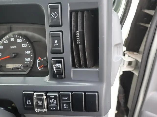 いすゞエルフ平ボディ小型（2t・3t）[写真35]