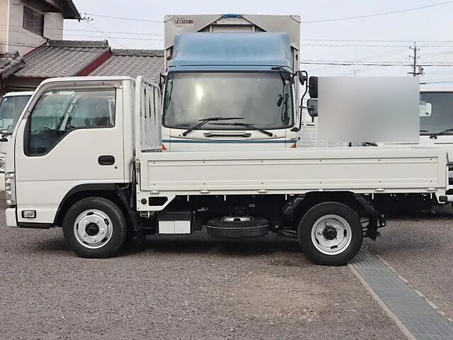 いすゞエルフ平ボディ小型（2t・3t）[写真08]