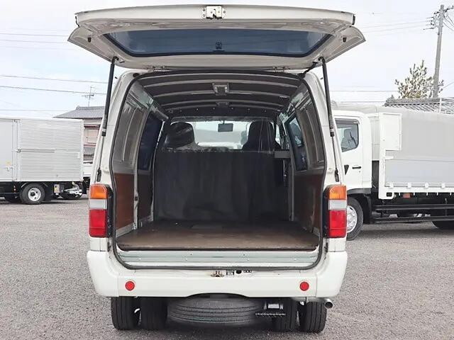 日野デュトロパネルバン小型（2t・3t）[写真10]