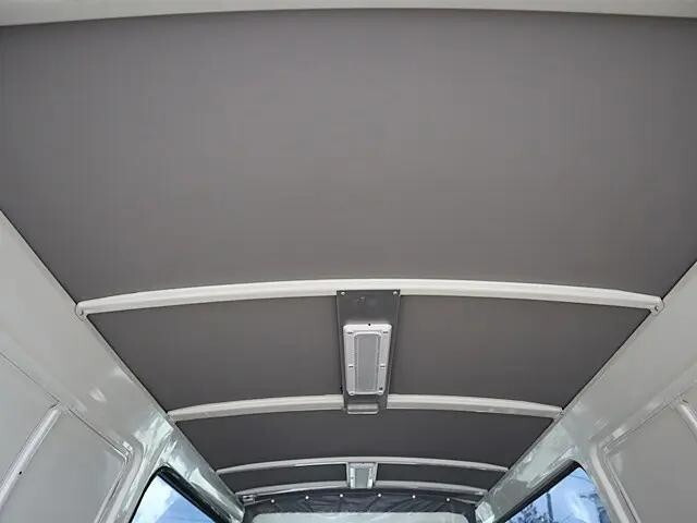 日野デュトロパネルバン小型（2t・3t）[写真12]