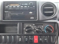 日野デュトロパネルバン小型（2t・3t）[写真37]