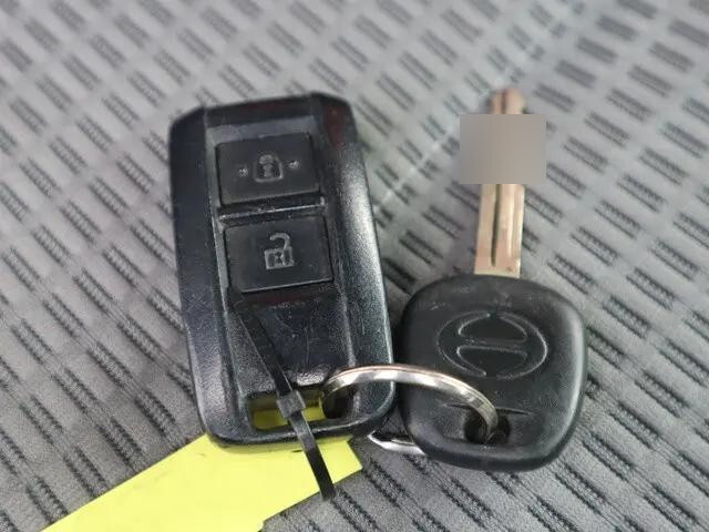 日野デュトロパネルバン小型（2t・3t）[写真39]