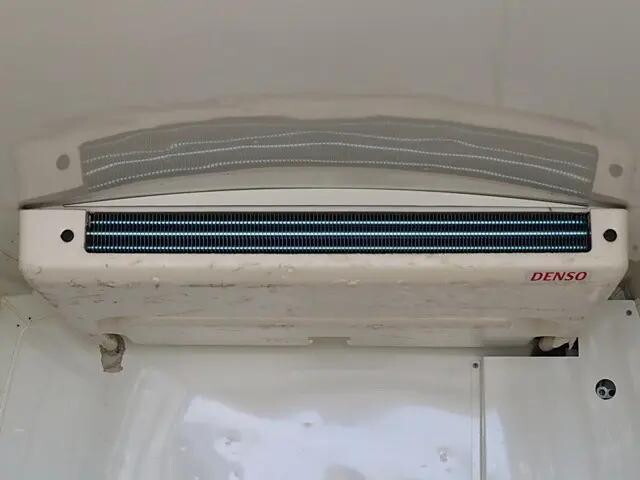 トヨタハイエース冷凍車（冷蔵車）小型（2t・3t）[写真12]