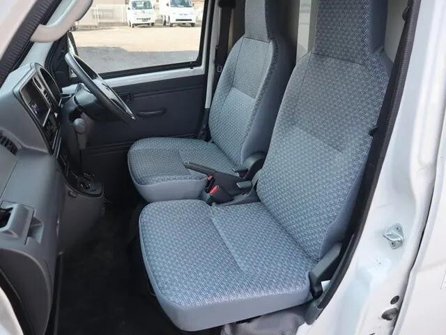 ダイハツハイゼット冷凍車（冷蔵車）小型（2t・3t）[写真30]