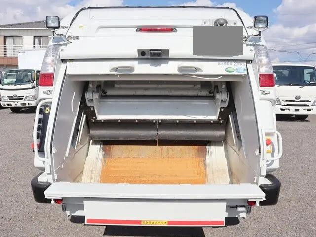 三菱ふそうキャンターパッカー車（塵芥車）小型（2t・3t）[写真11]