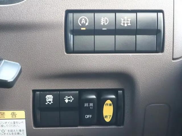 三菱ふそうキャンターパッカー車（塵芥車）小型（2t・3t）[写真36]