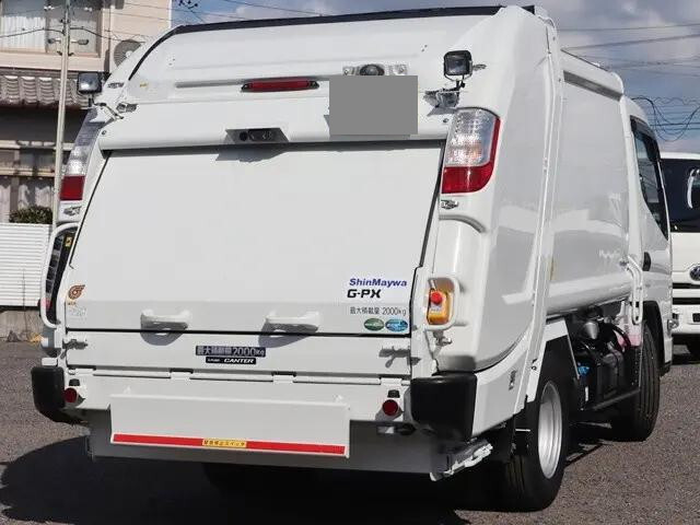 三菱ふそうキャンターパッカー車（塵芥車）小型（2t・3t）[写真04]