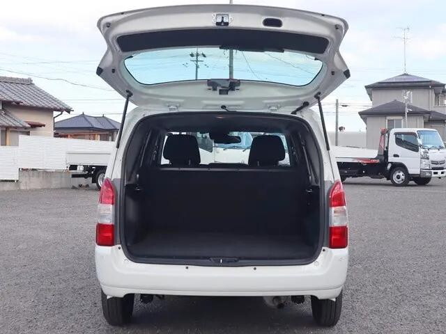 トヨタその他の車種その他の形状小型（2t・3t）[写真09]