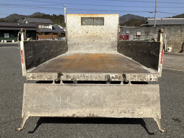 いすゞエルフダンプ小型（2t・3t）[写真13]