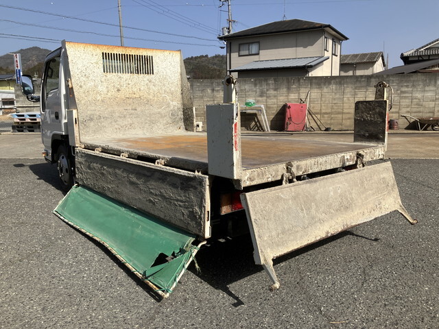 いすゞエルフダンプ小型（2t・3t）[写真15]