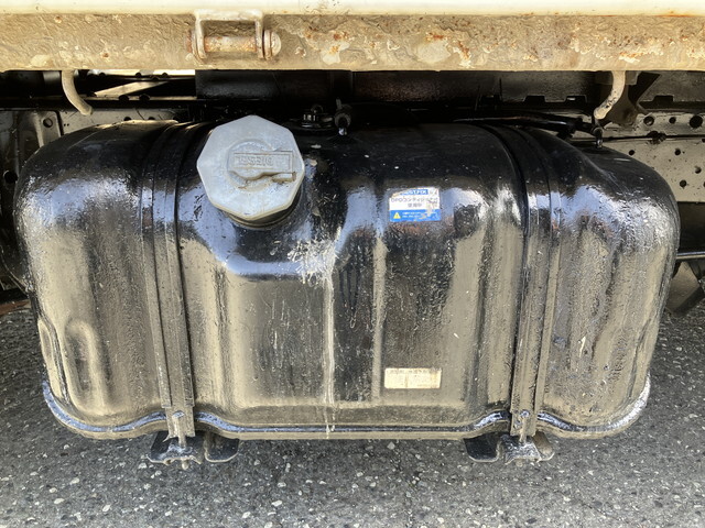 いすゞエルフダンプ小型（2t・3t）[写真23]