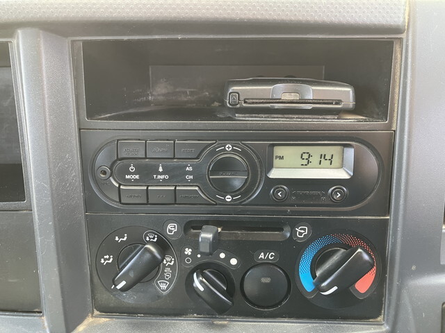 いすゞエルフダンプ小型（2t・3t）[写真35]