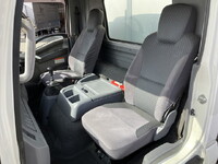 いすゞフォワードアルミウイング中型（4t）[写真32]