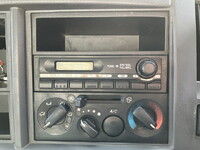 いすゞフォワードアルミウイング中型（4t）[写真37]