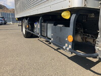 いすゞエルフアルミバン小型（2t・3t）[写真19]